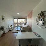 Daire Moderne Avec Parking Prive Lit Connecte Led & Retroprojecteur 5 Min Zenith Saint-Herblain