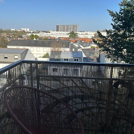 Superbe Apppartement Avec Balcon Et Parking Saint-Herblain