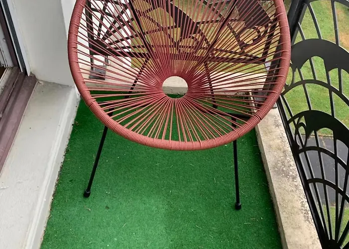 Appartement Superbe Apppartement Avec Balcon Et Parking