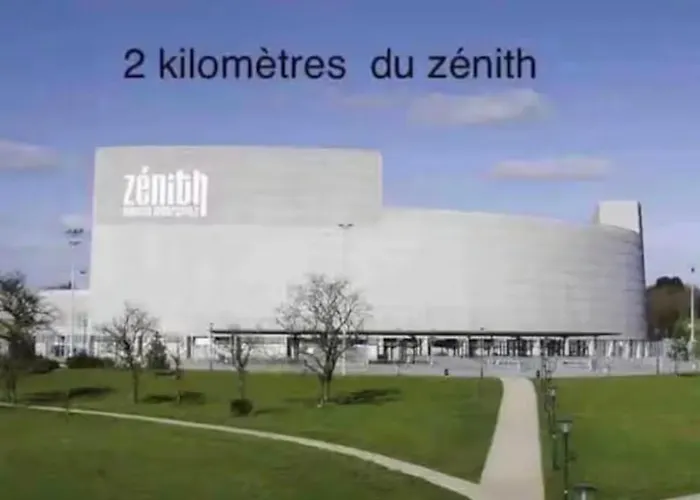 Superbe Apppartement Avec Balcon Et Parking Appartement *